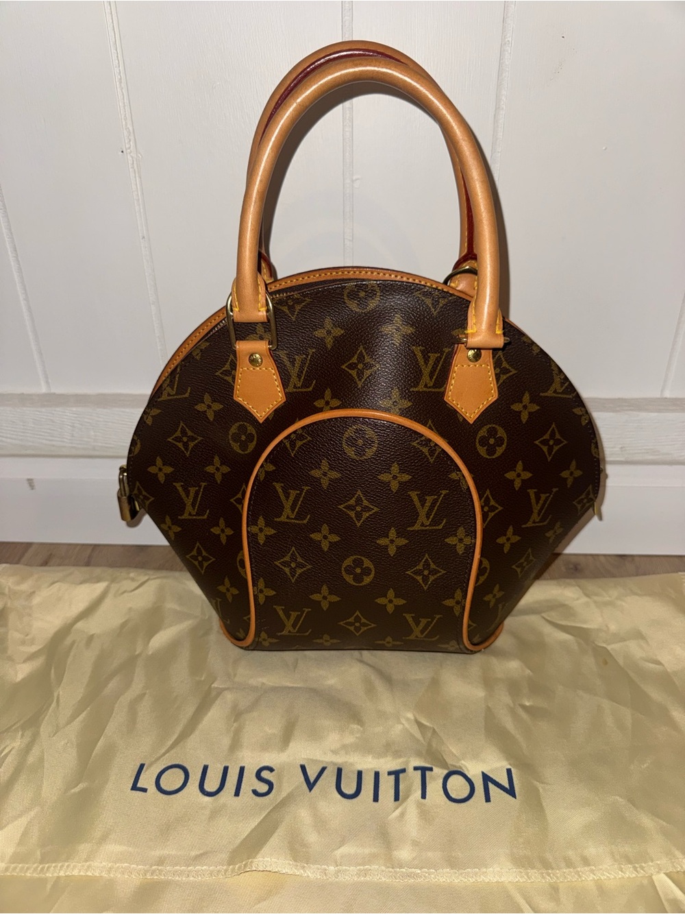 Louis Vuitton Monogram Ellipse Satchel with Vachetta Trim